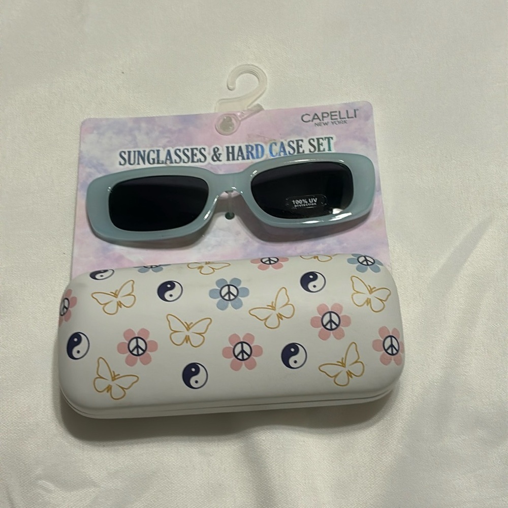Capelli of New York Sunglasses & Hard Case Set